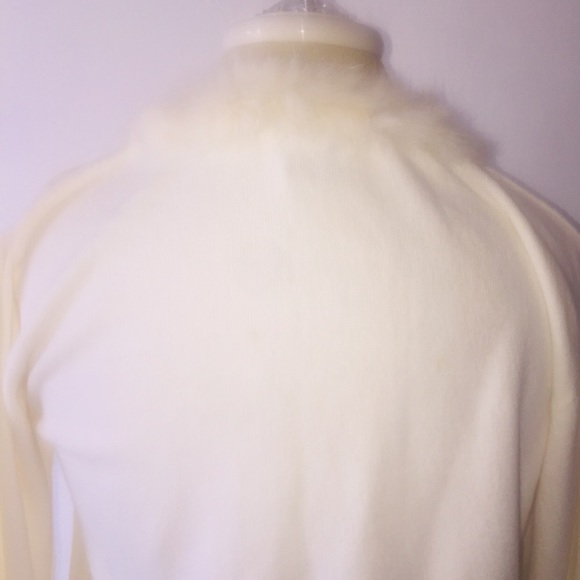 Large Bette Sung fur collar top holiday - Picture 4 of 6
